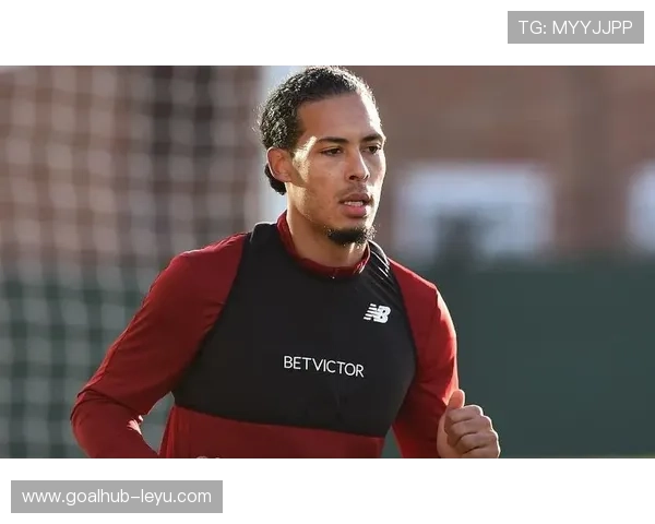 范迪克巅峰防守解析:荷兰中卫如何主宰球场 范迪克巅峰防守解析:荷兰中卫如何主宰球场